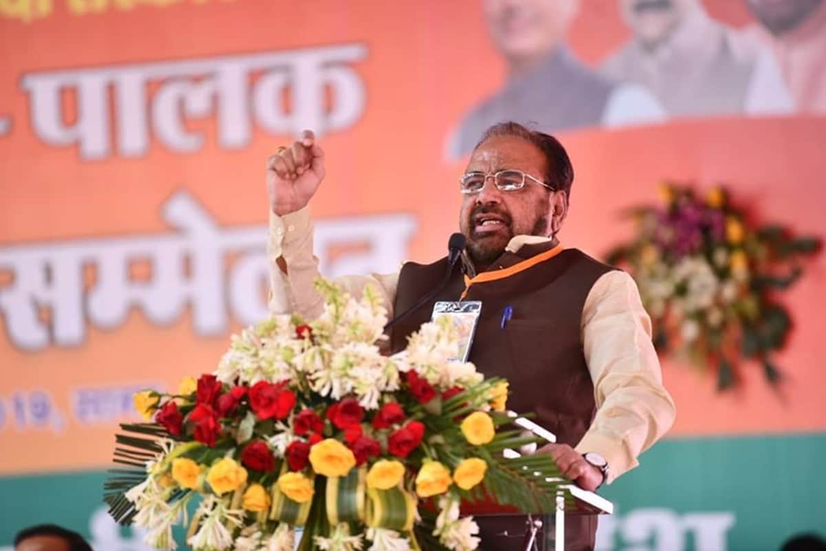 Smriti Irani and Gopal Bhargava criticised Deepika Padukone film Chhapaak
