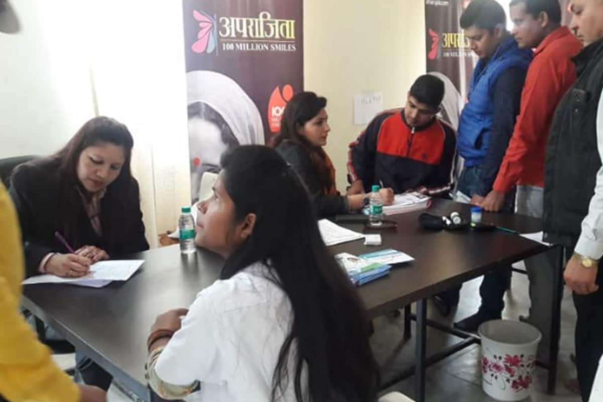 Aparajita: free health check up camp organised by amar ujala for women in Meerut