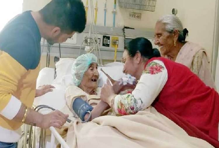 International Women's Day, The Oldest Lady of the World, 118 Years Old Lady Kartar Kaur