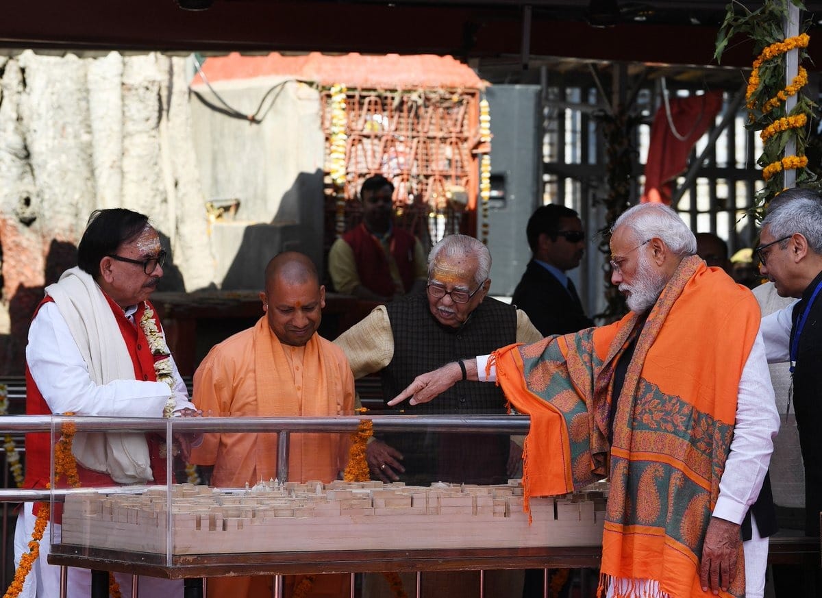 Narendra modi change name of kashi vishwanath temple
