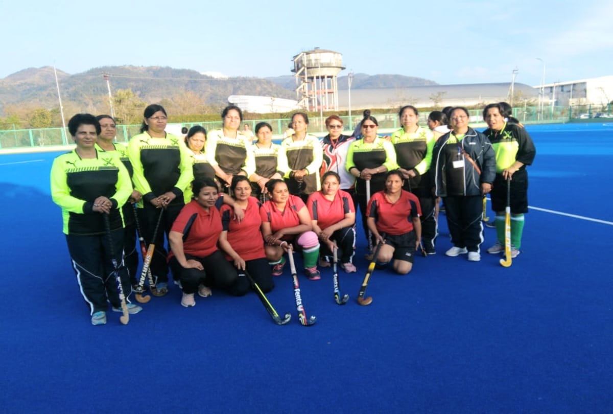 These women played hockey at the age of 67 in solan himachal