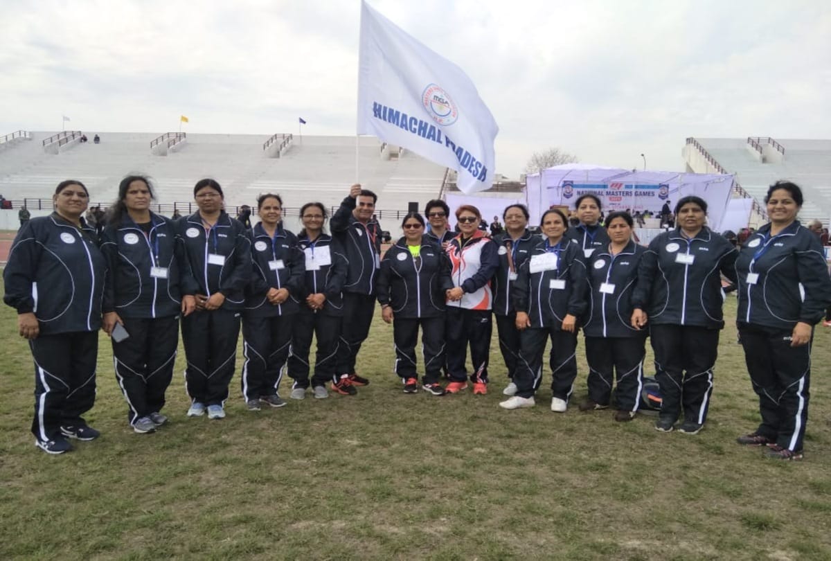 These women played hockey at the age of 67 in solan himachal
