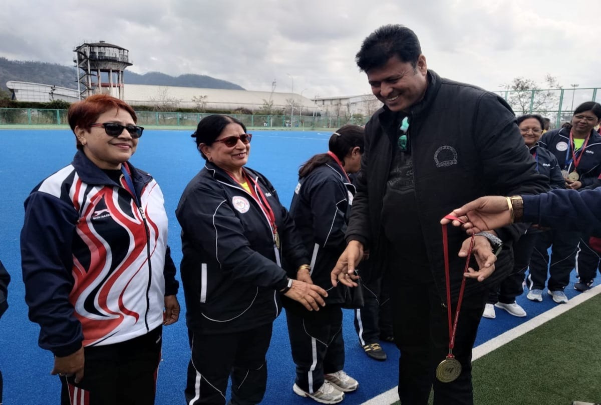 These women played hockey at the age of 67 in solan himachal