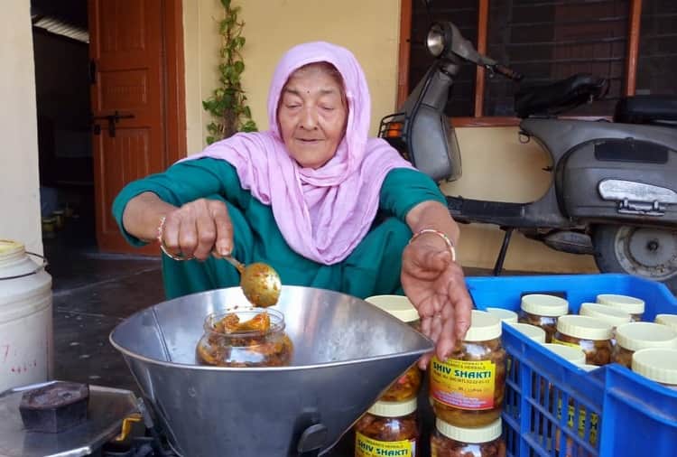 International Women's Day, Success Story of Old Lady who will awarded by PM Modi
