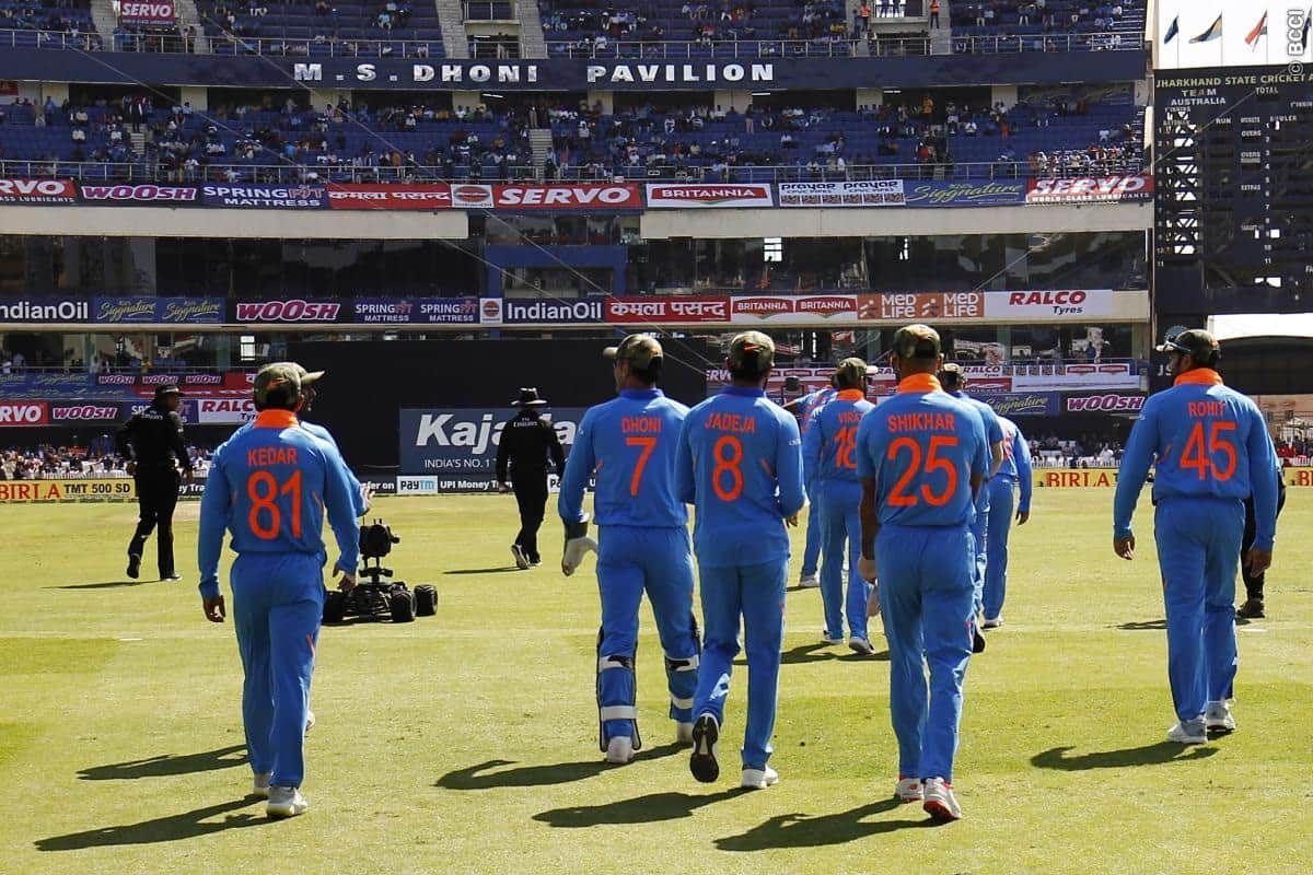 ipl 2019 big blow to india before world cup indian allrounder kedar jadhav injured