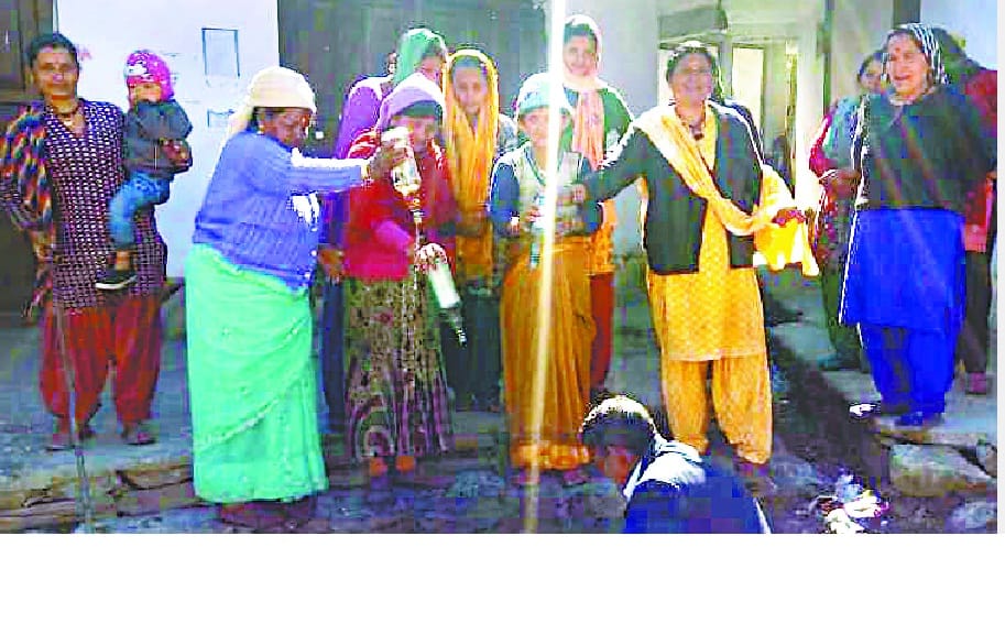 Liquor smuggler forced to leave the village