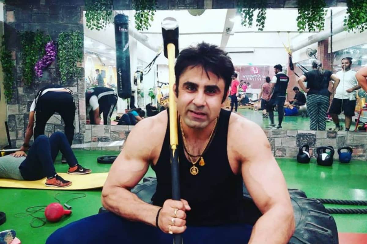 Anuj chaudhary is a Fitness super cop of UP police, his fit body will inspires youth