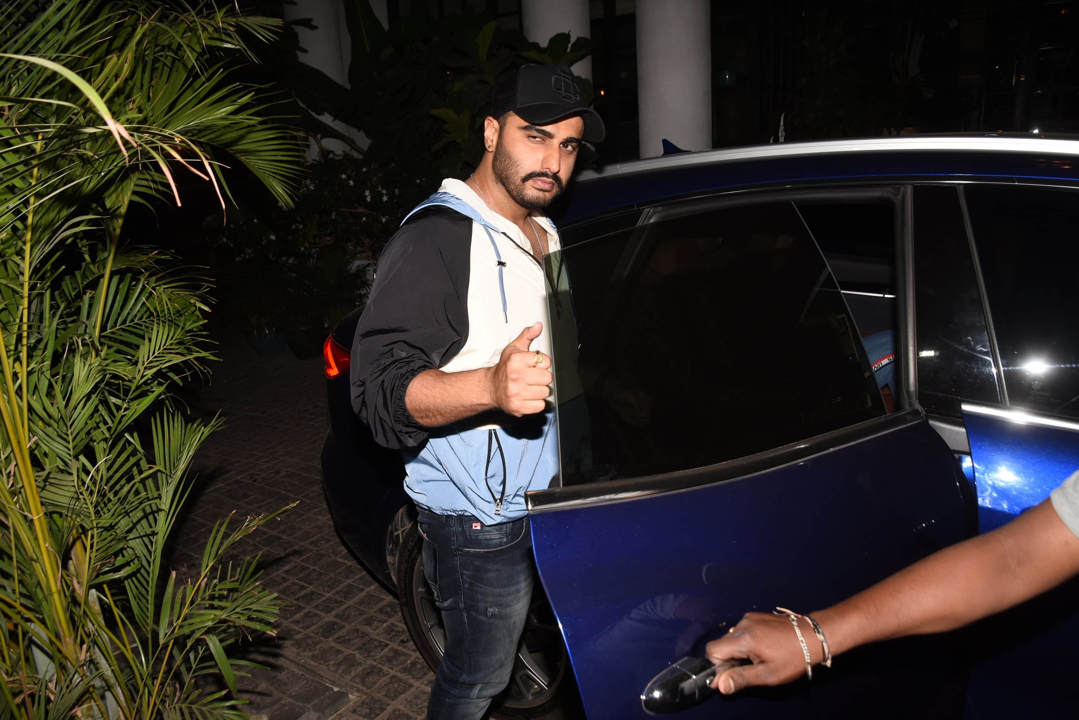 malaika arora and arjun kapoor spot again after Switzerland trip