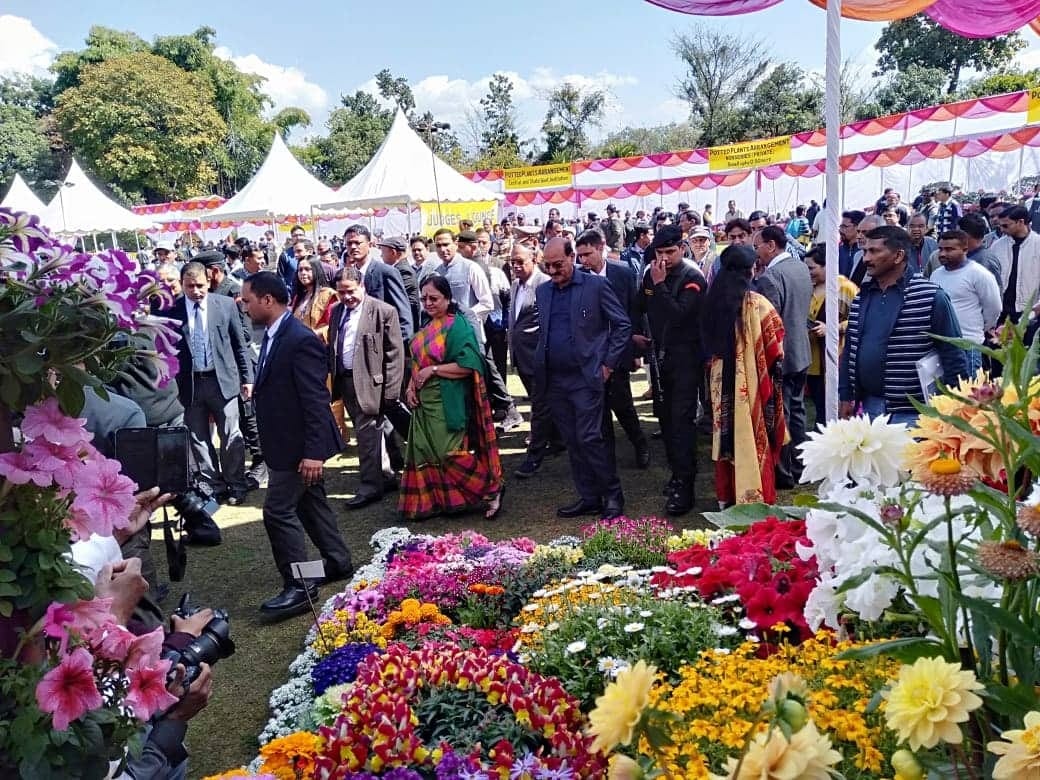 Vasantotsav flower exhibition 2019 in uttarakhand raj bhavan start from today