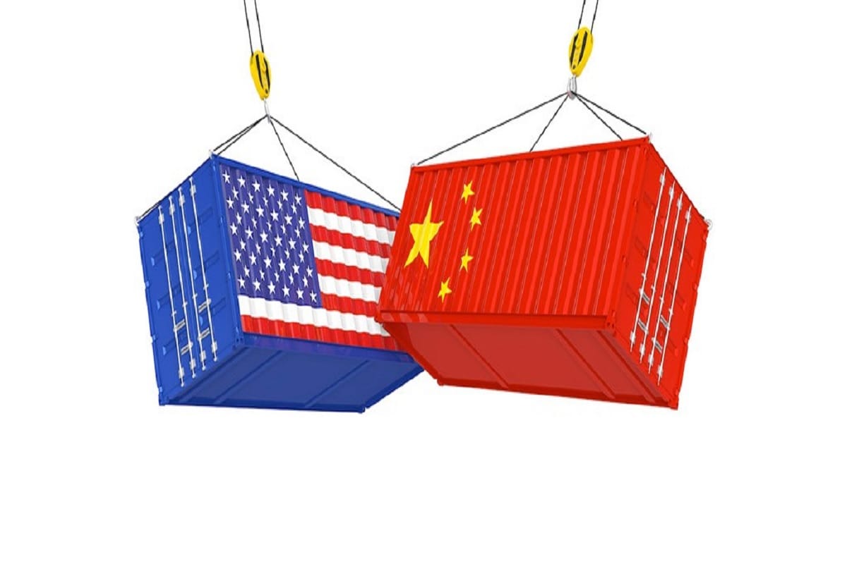 China exports and imports both in decline, trade half with US
