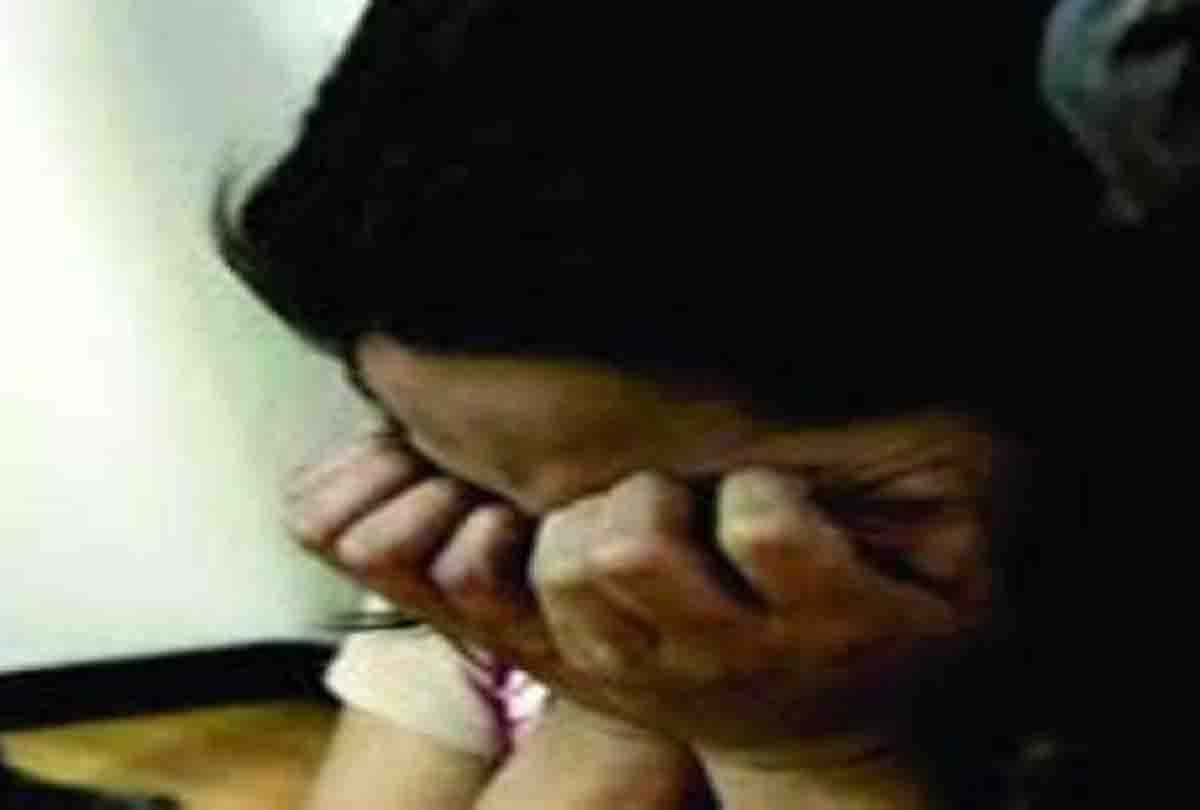 woman burned herself because up police is not listening