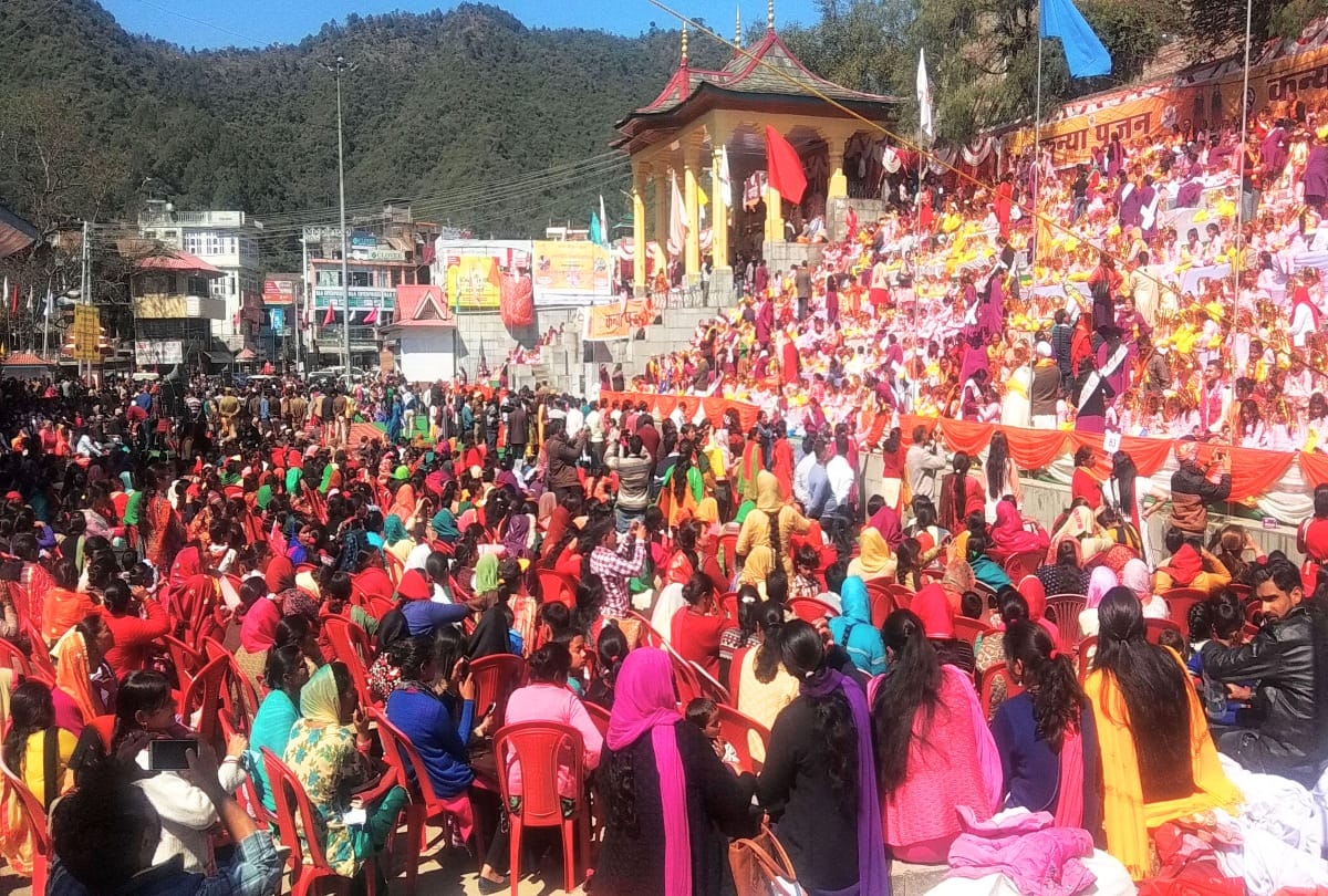 collective worship of 1008 girls in historic Seri mandi himachal