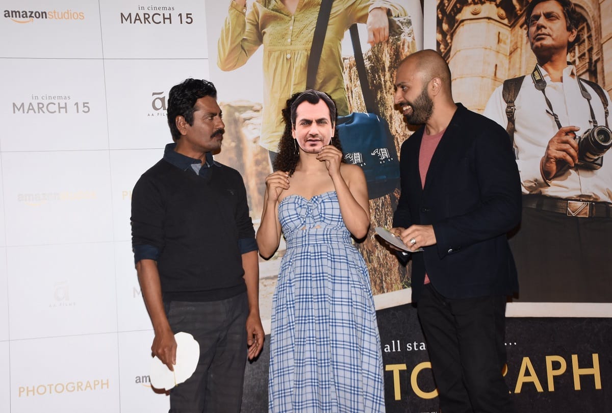 Nawazuddin Siddiqui click pictures of Sanya Malhotra