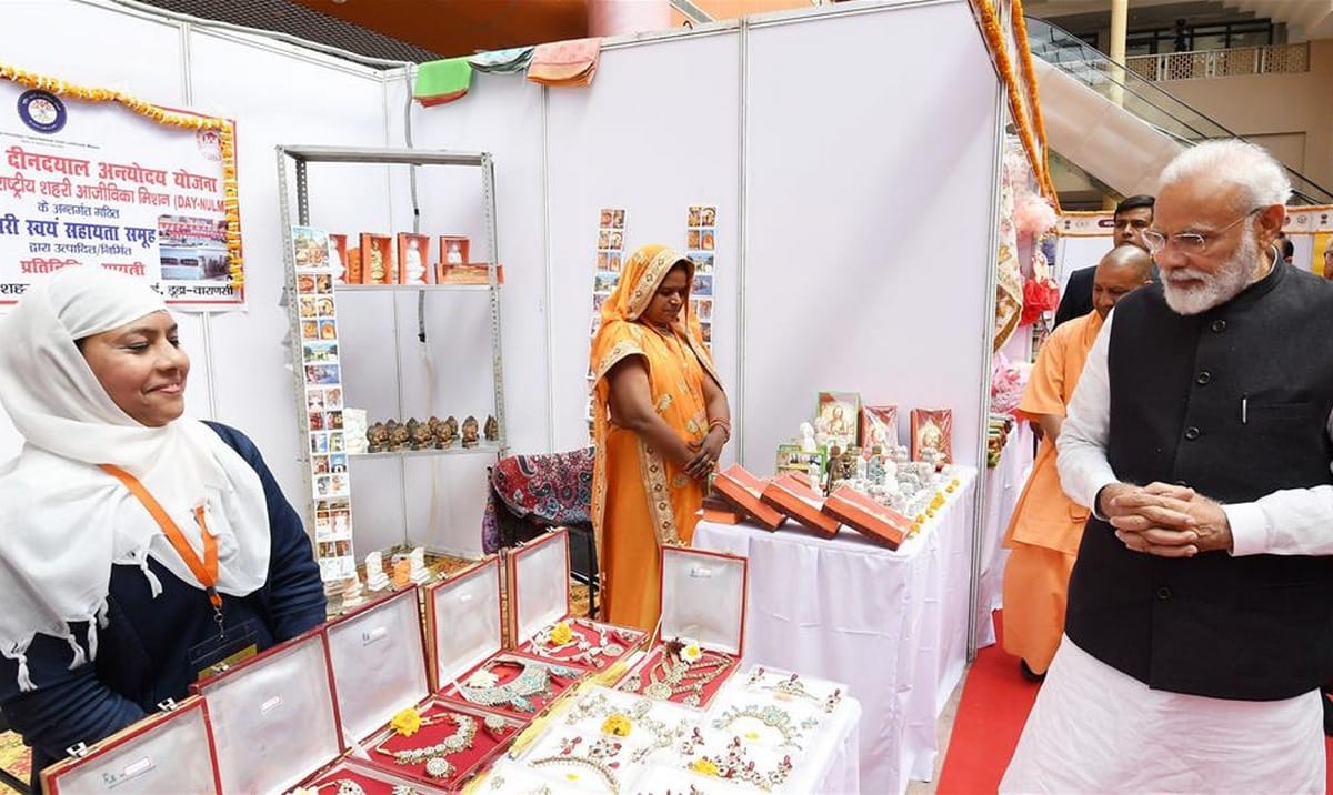 PM Narendra Modi appreciate women in varanasi