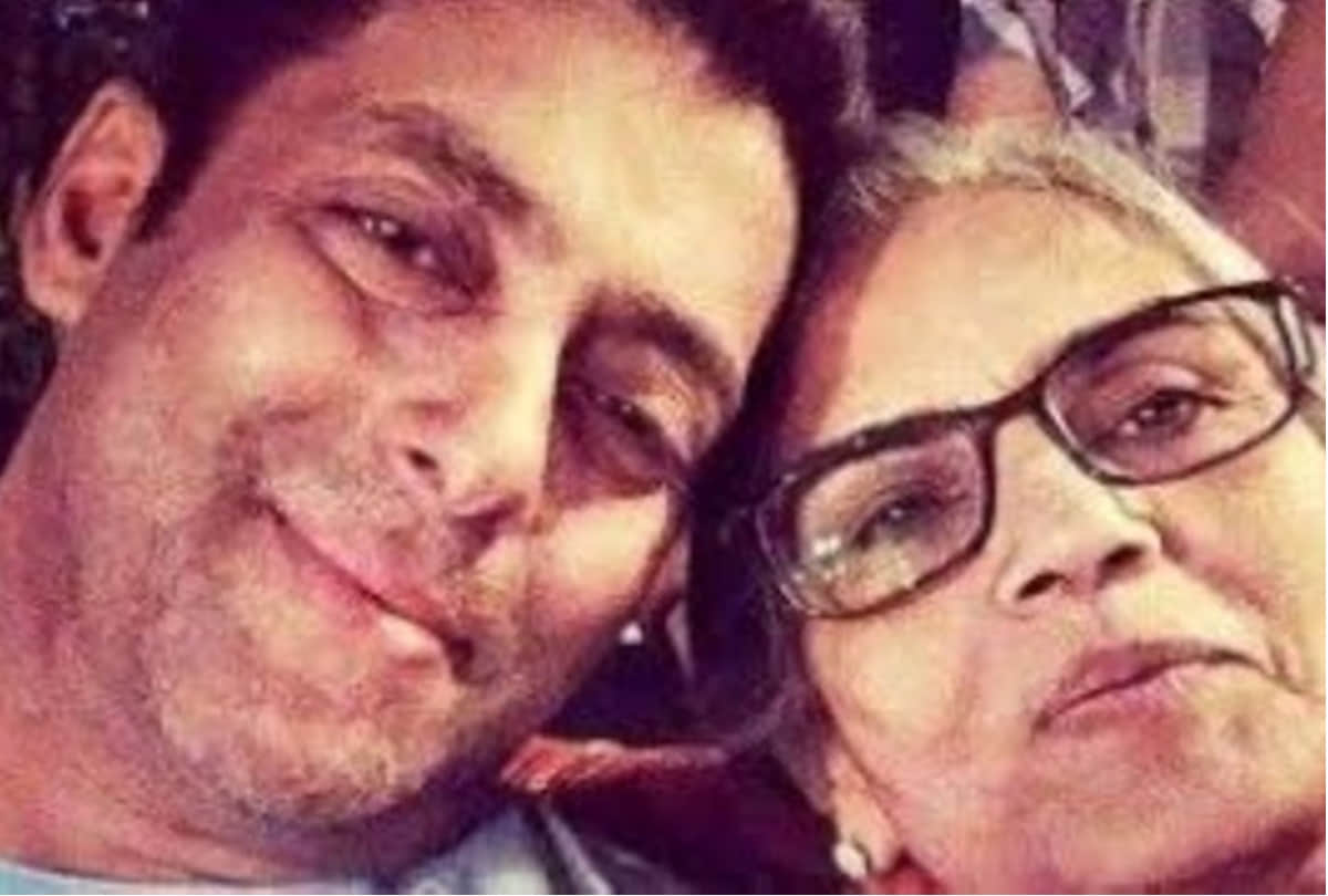 salman khan share his two mothers salma khan and helen photo on womens day