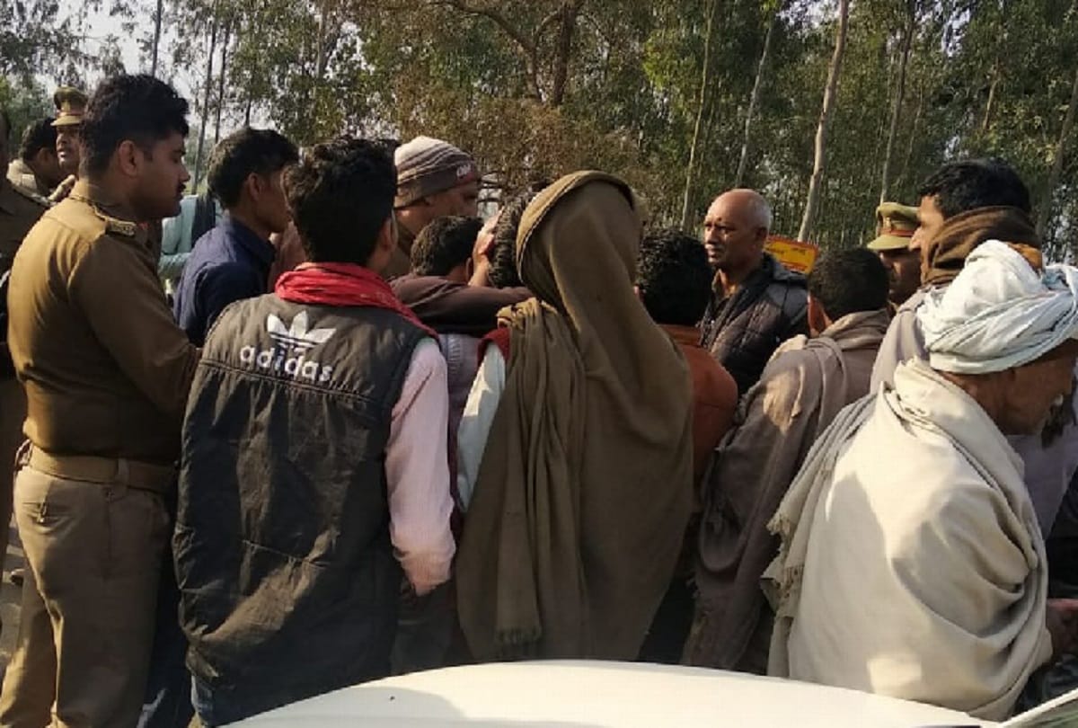 two people die in Two bike collision in Moradabad-Farrukhabad Highway