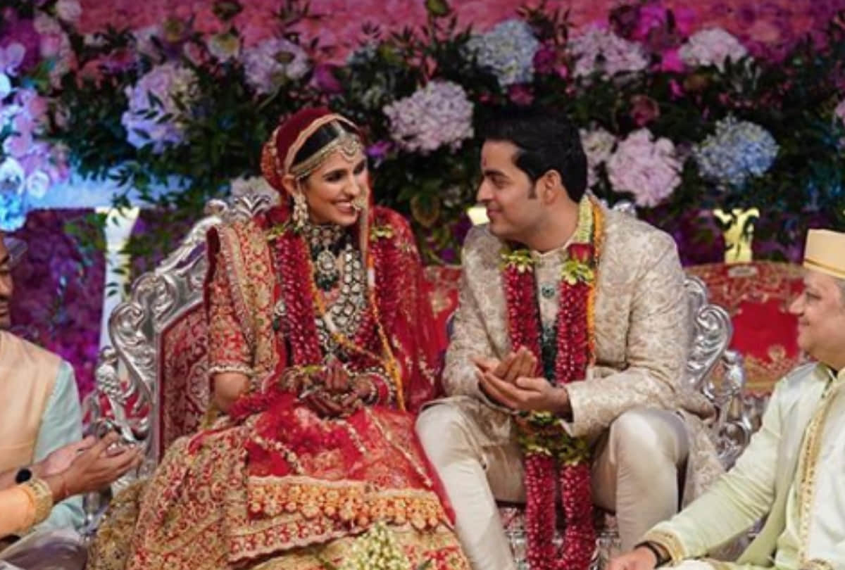 akash ambani shloka mehta wedding and sunny leone cry here is top entertainment news