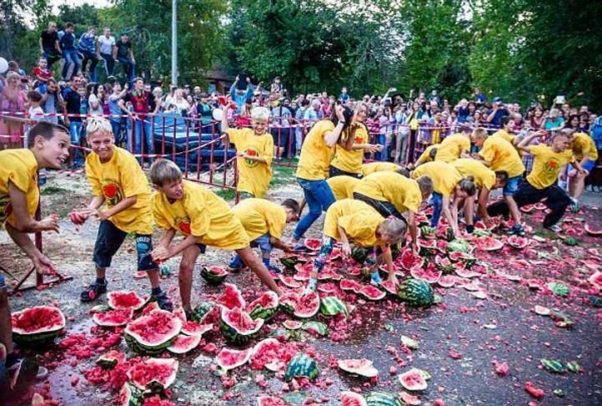 Holi 2019 best destination for celeberate holi