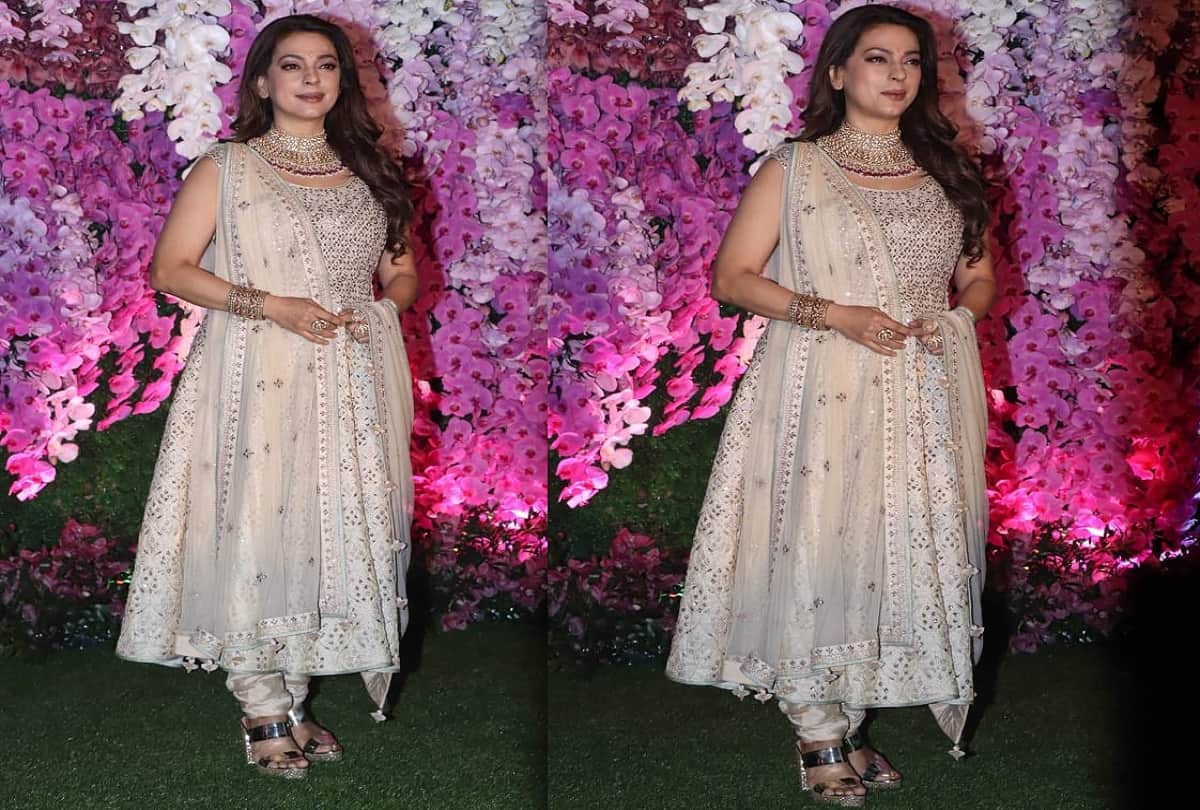 Juhi Chawla Shares Her Old World Charm With Black and White Photo