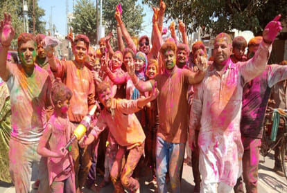 holi 2019 celebration in raman reti mandir mathura
