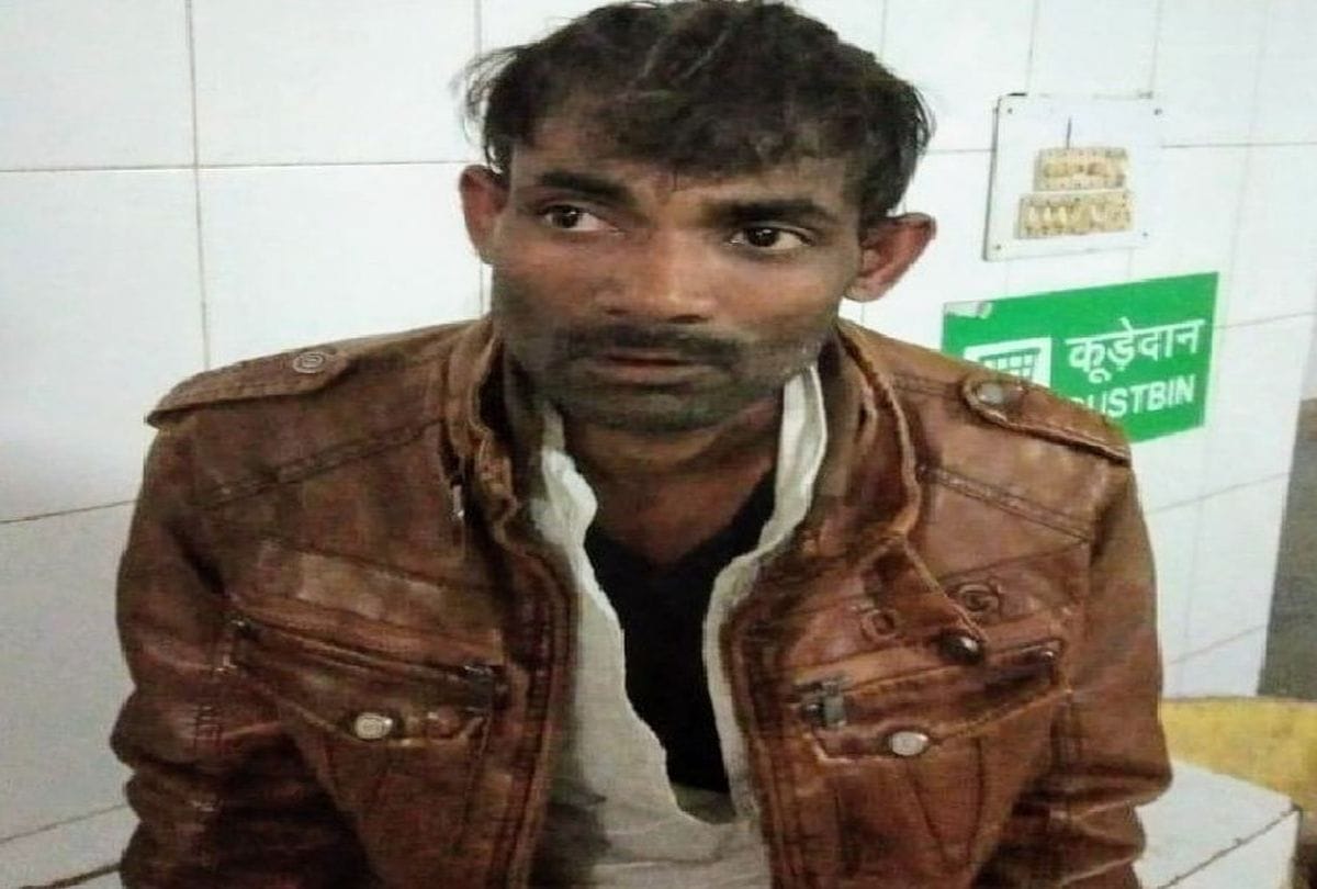 thief called the police to save himself in agra
