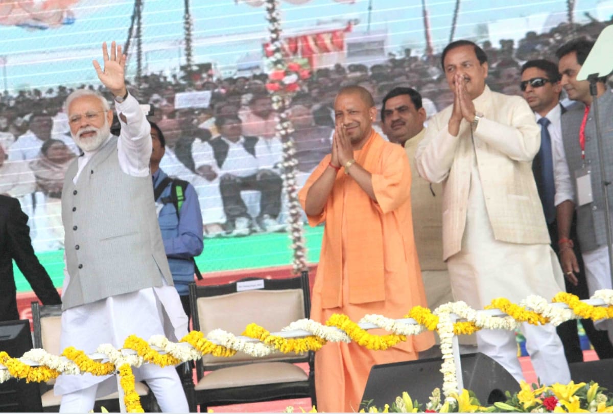 PM modi comment on Congress in 26/11 attack in noida