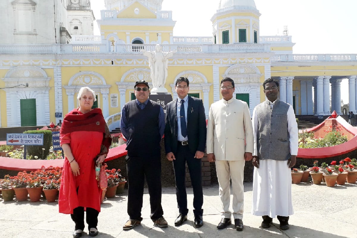 Meerut, Supreme Court Justice Rohinton Fali Nariman has seen the historic Church of Sardhana