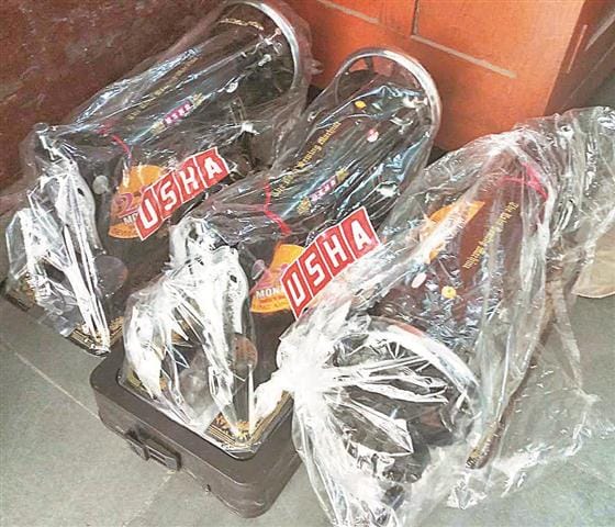 Usha's name caught sale of fake sewing machine