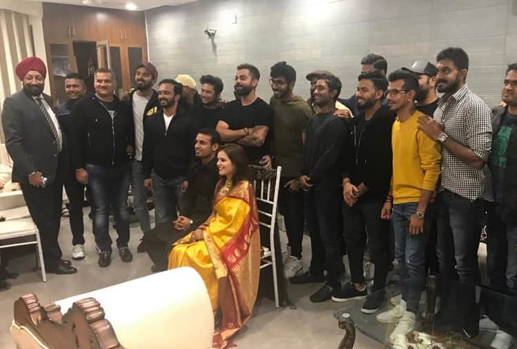 Indian Fast Bowler Siddarth Kaul Tied in Knot with Harsimran Kaur, Virat Kohli in Reception