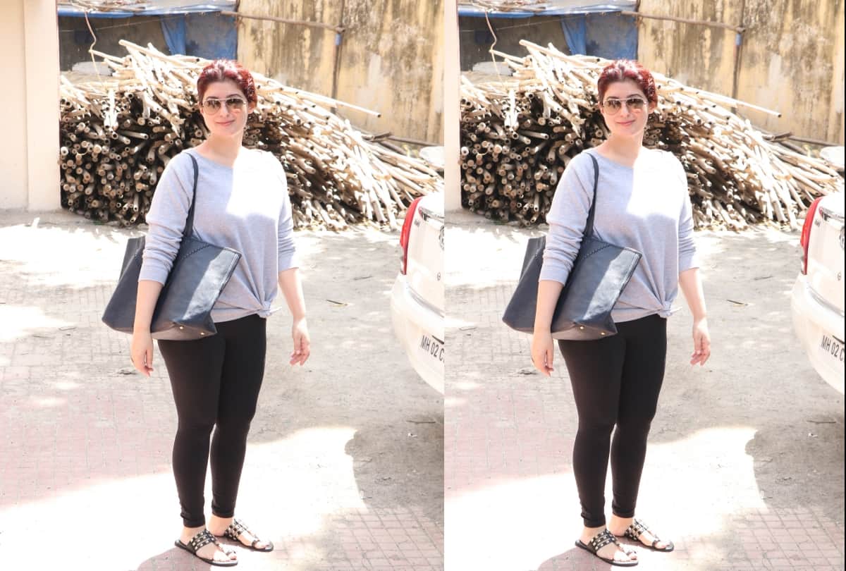 Twinkle Khanna spotted outside gym and her outfit has our attention