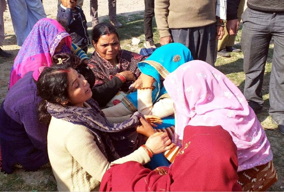 prisoner's body hanged in district jail kasganj