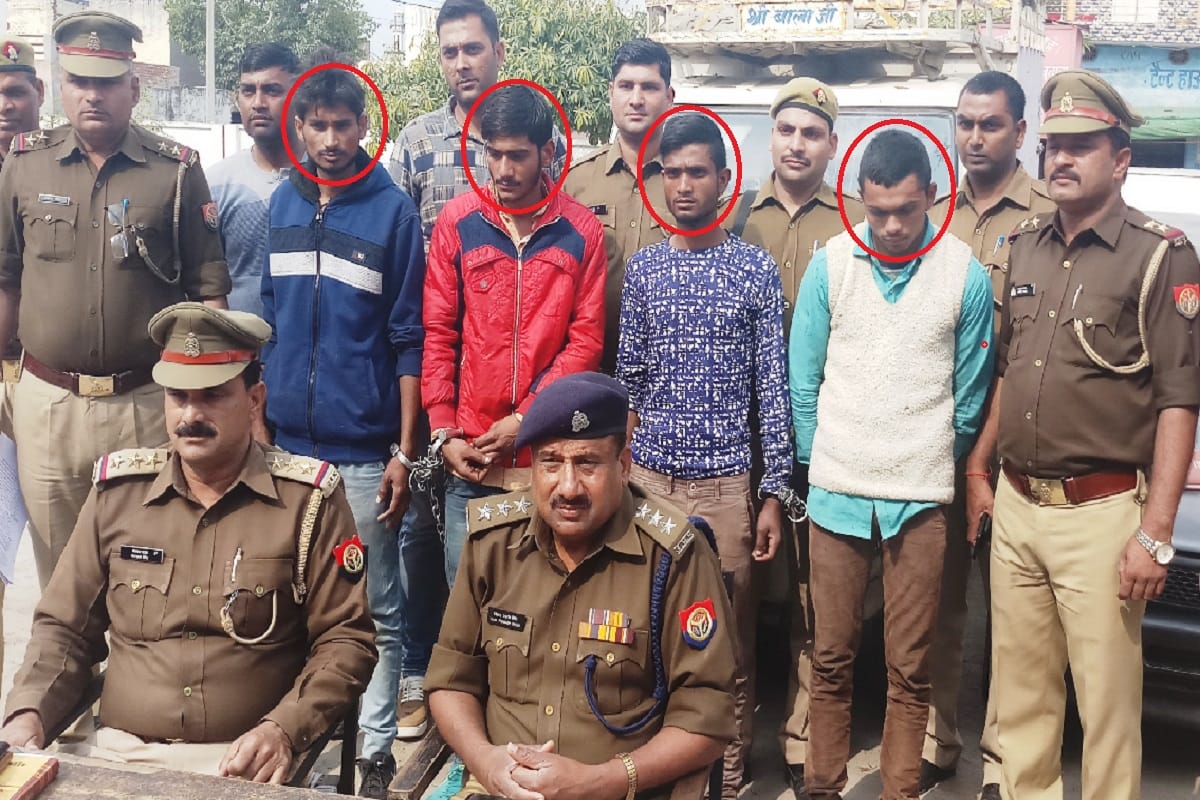 Encounter in Muzaffarnagar and arrested of four accused by police officers