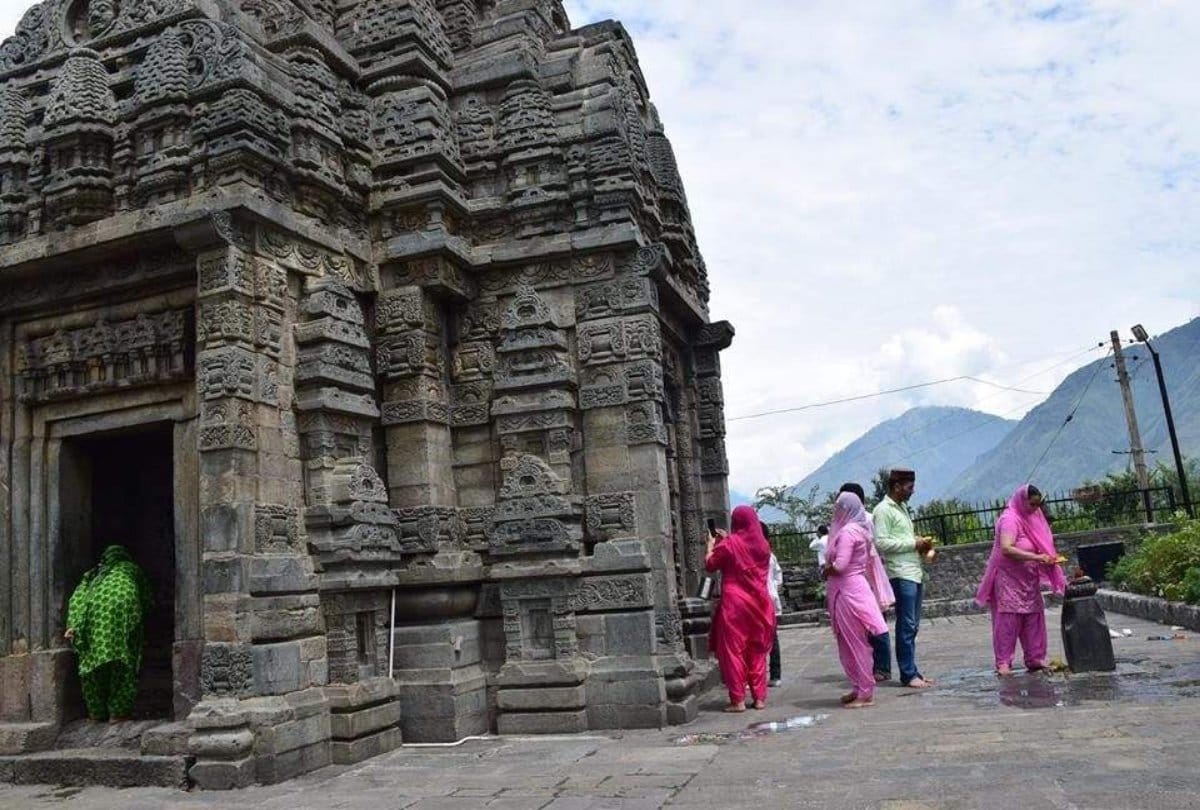 bhuntar best tourist destination near kullu