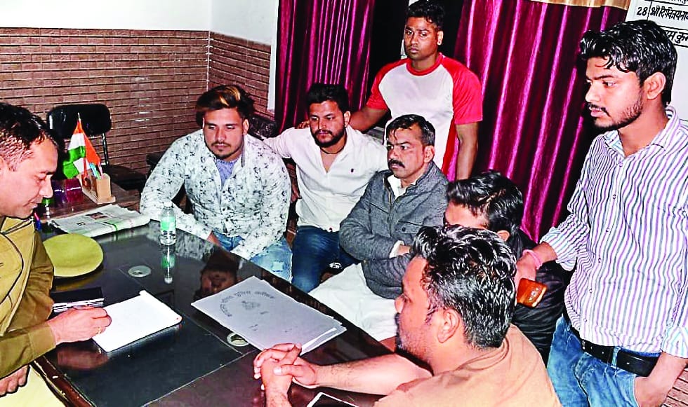 Lashing, tampering, scam in Shastrinagar L block