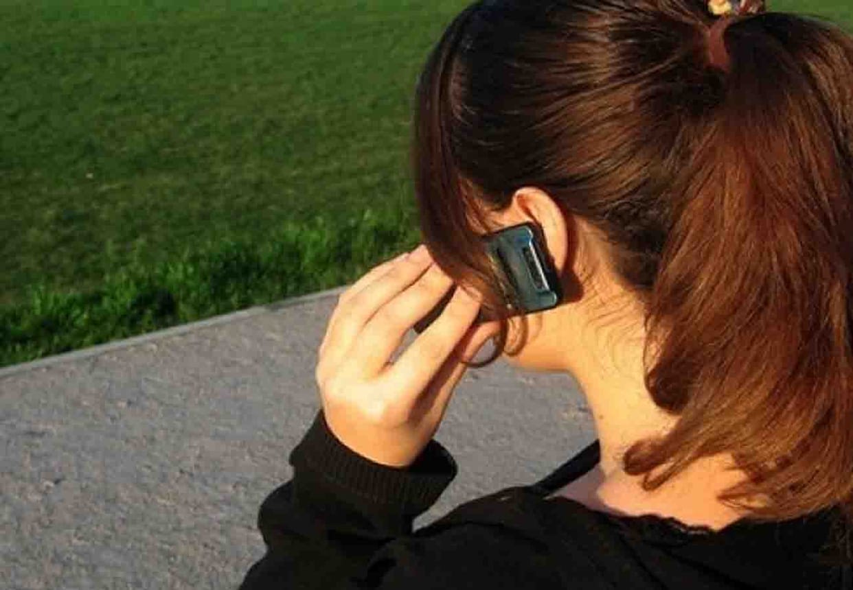 These problems arise due to talking for a long time on mobile
