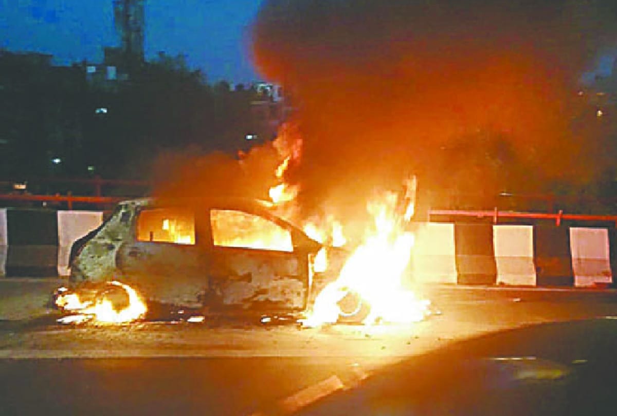 Fire in moving car at Mussoorie