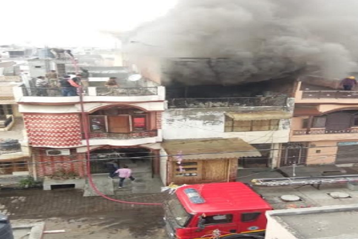 A factory fire in Meerut and, fire department are on the spot