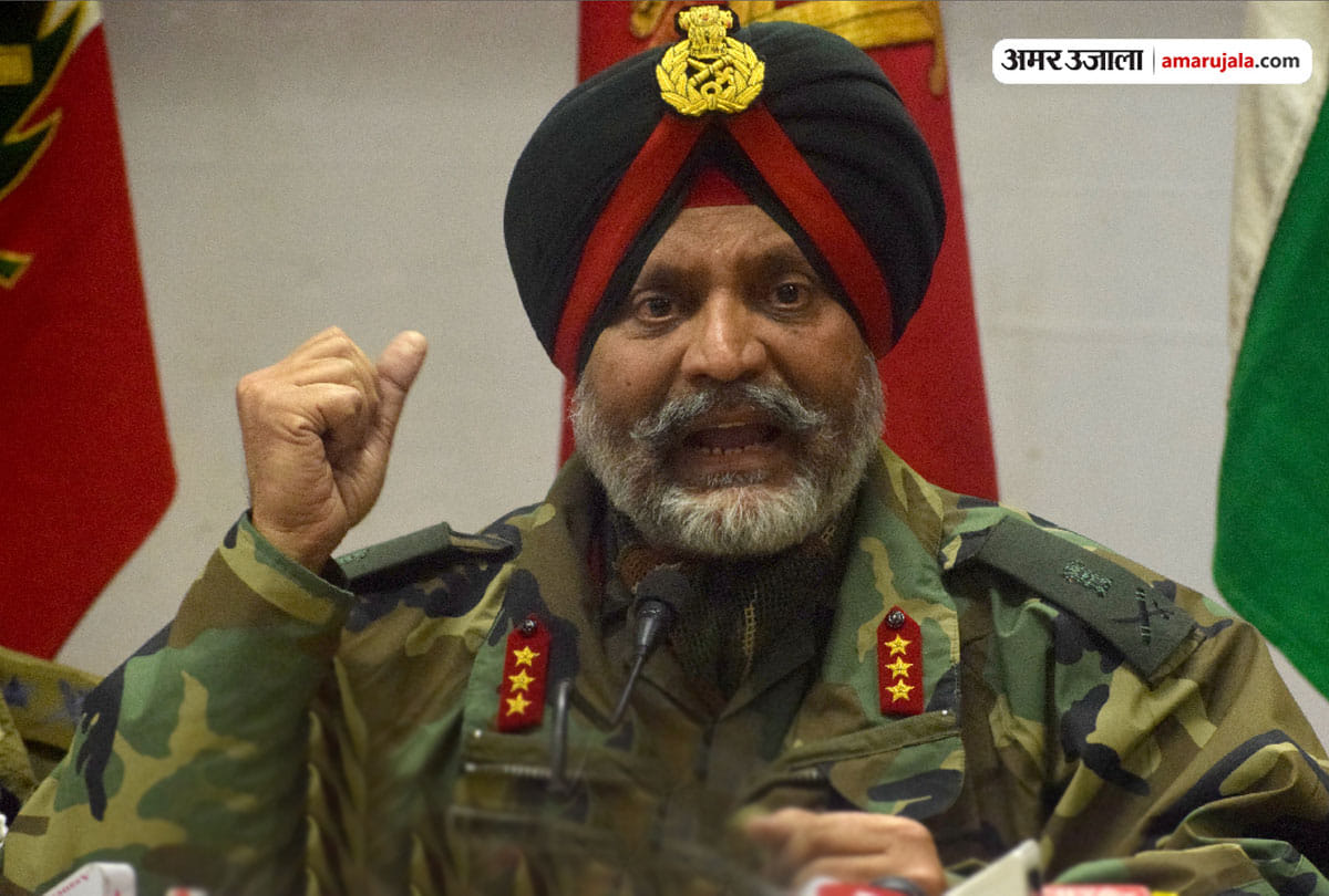 Chinar Corps Commander Lt General KJS Dhillon and DGP JK Dilbag Singh press conference in Srinagar