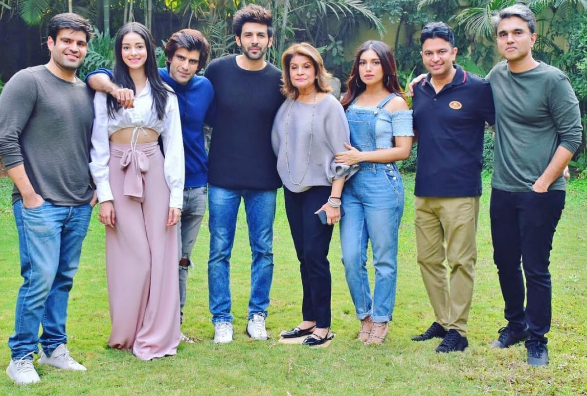Kartik Aaryan Bhumi Pednekar and Ananya Pandey film Pati Patni aur Woh Trailer has been troll