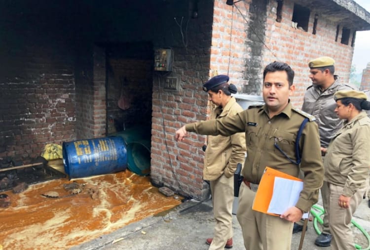 Punjab and Himachal police Joint raid in a village, 5 people arrested