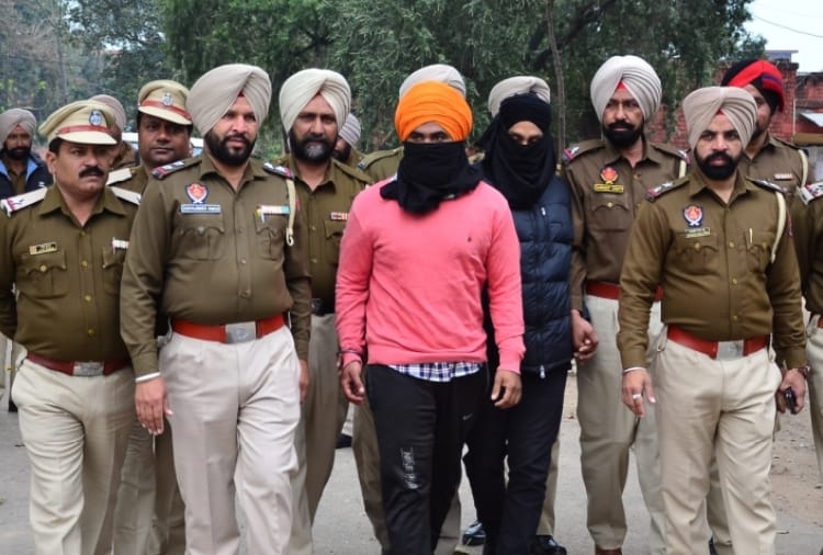 Punjab police arrested Two people in Bank loot case