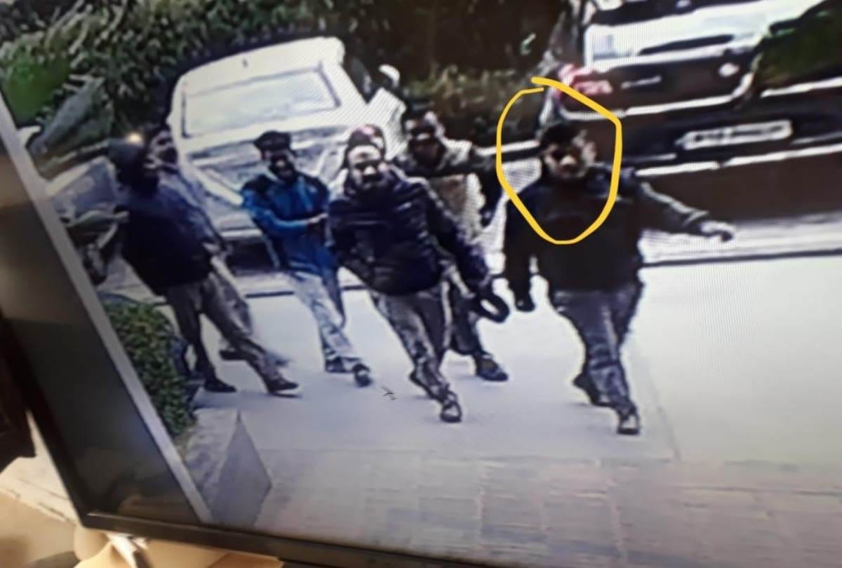 CCTV footage of robery in coal businessman's flat