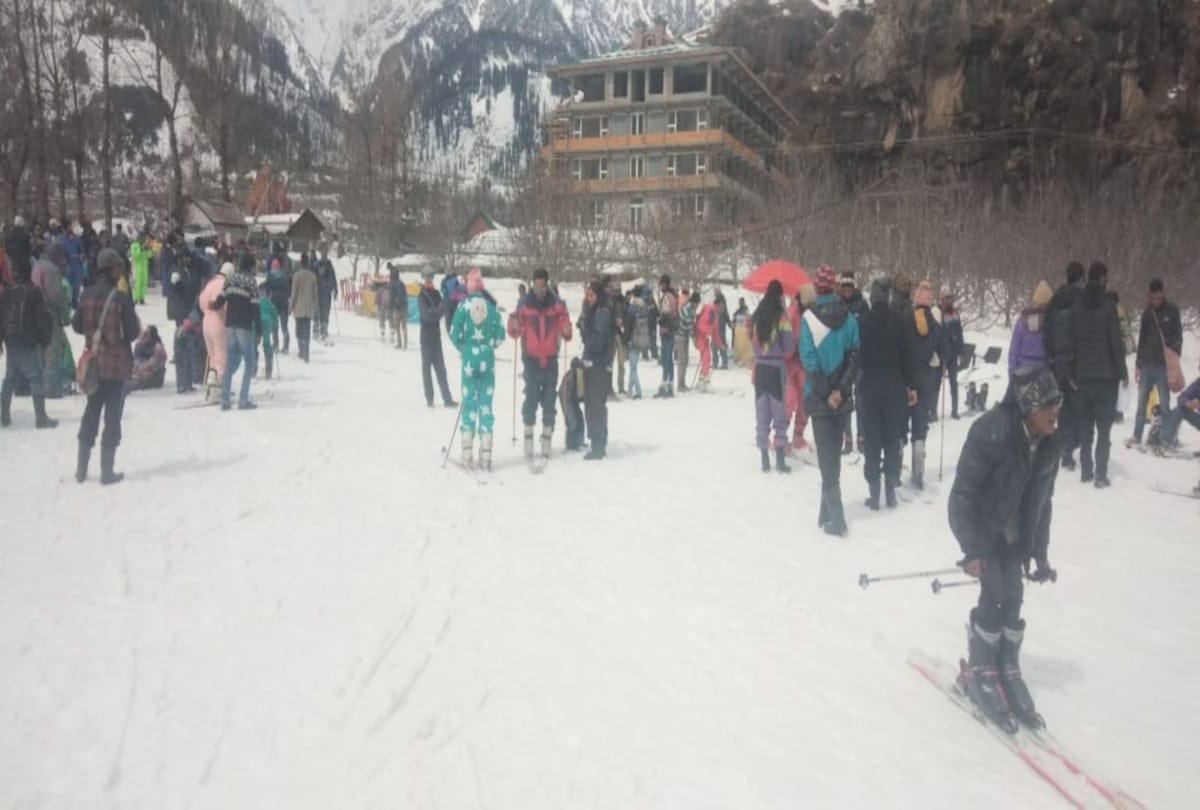 fresh snowfall recorded in himachal pradesh on 11 march