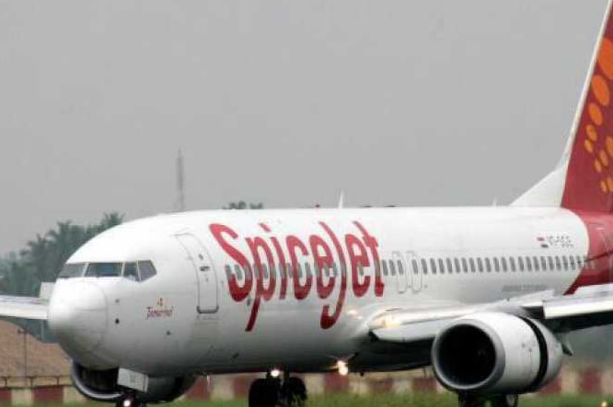 AAIB to probe SpiceJets Mumbai Durgapur flight turbulence incident