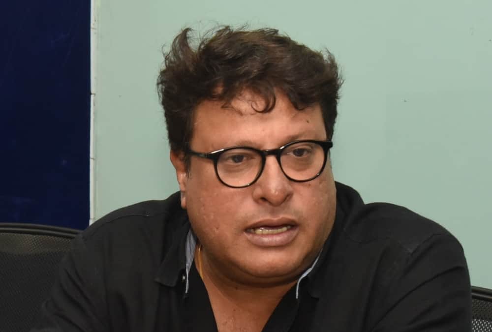 bollywood director tigmanshu dhulia shared video Inhuman Face Of Police During Lockdown with labour