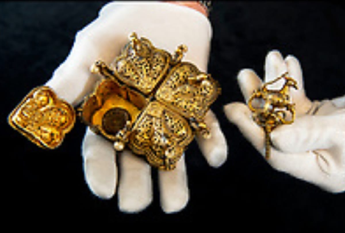 Mysore ruler tipu sultan artefacts and weapons found after 220 years in Britain