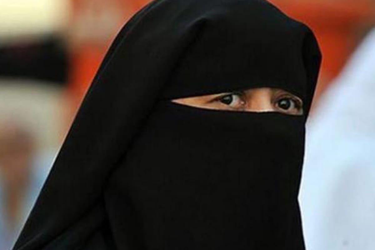 Wife beaten up nd kicked out after tripple talaq