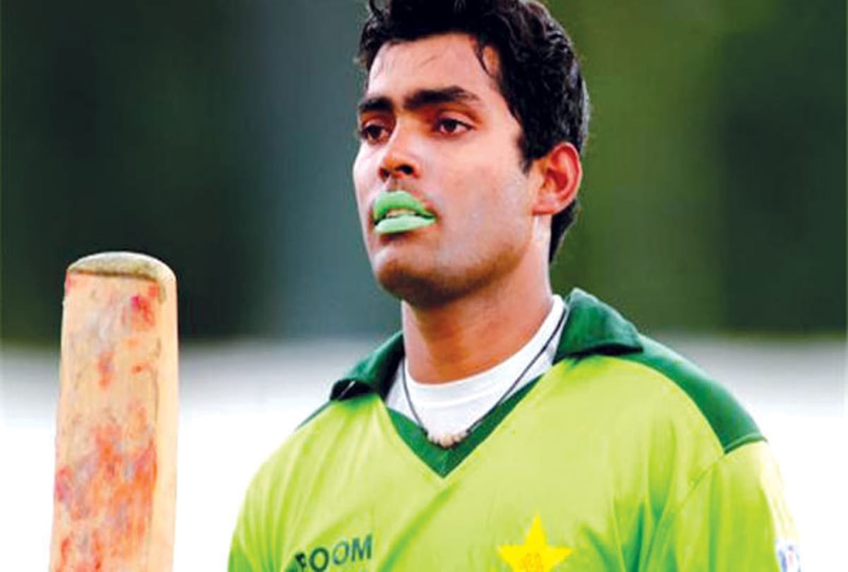 WATCH Chichhori harkat band karo Javed Miandad warns Umar Akmal on behalf of late Abdul Qadir
