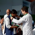 पाटीदार नेता हार्दिक पटेल कांग्रेस में शामिल हुए।
