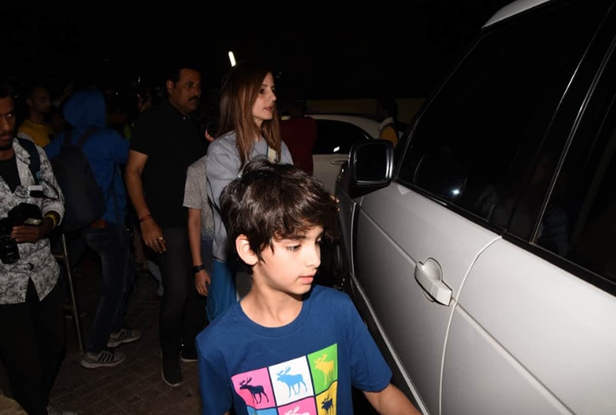 Sussanne wishes Hrithik on his birthday calls him the best dad ever